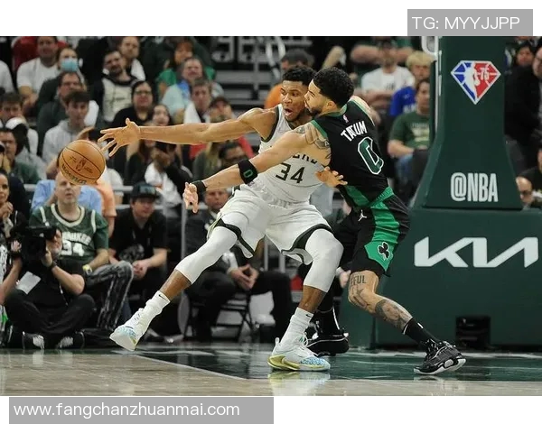 迈阿密热火与波士顿凯尔特人激战正酣谁将夺得东部冠军荣耀